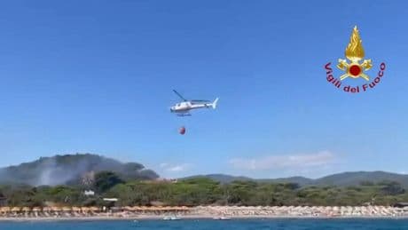 Le fiamme, le 600 persone evacuate e il caso Rosy Bindi: cosa è successo a Castiglione della Pescaia