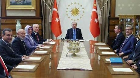Cumhurbaşkanı Erdoğan, Kamu Başdenetçisi Mehmet Akarca'yı kabul etti