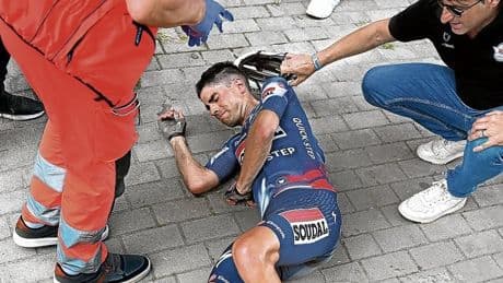 Mikel Landa ya está en casa: «Será una larga recuperación, pero el apoyo recibido me fortalecerá»