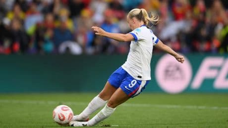 Why Beth Mead had to retake her penalty in England’s dramatic Euro 2025 shootout win over Spain