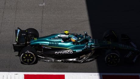 Fernando Alonso, preocupado por el motor y molesto con Hamilton: "Aquí tenemos al héroe del día"