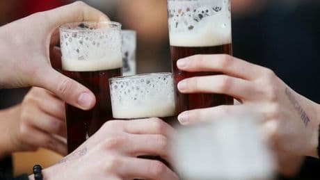Handel: Bier mit Alkohol verkauft sich nicht mehr gut