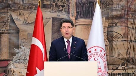 Tunç: Vesayetçi anlayış artık bu ülkede tutunamaz