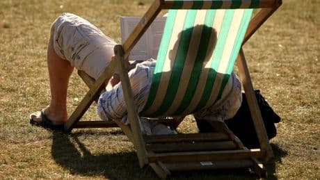 How an AI-generated summer reading list got published in major newspapers