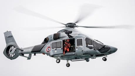 Var: une plongeuse secourue à Porquerolles et hélitreuillée jusqu'à l'hôpital Sainte-Anne