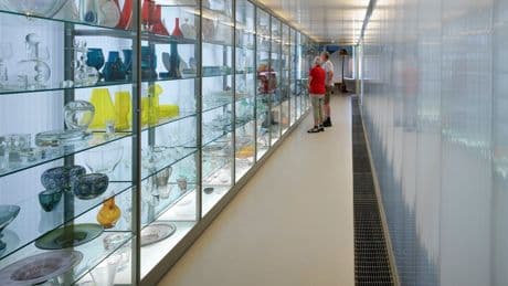 Van antieke vaas tot moderne kunst, in het Nationaal Glasmuseum is alles van glas