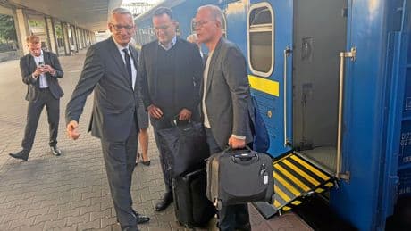Ukraine-Krieg | Spahn und Miersch in Kiew: Guckt mal wieder keiner