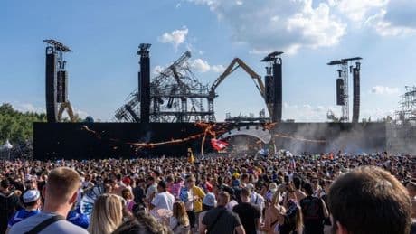 Un Tomorrowland maldito: fallece una mujer de 35 años por un colapso