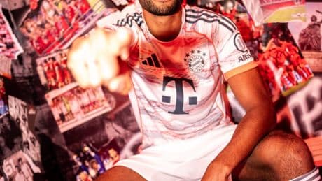 Bayern Münih'ten savunmaya takviye!