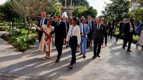 Madagascar: Emmanuel Macron veut créer les "conditions" du "pardon" de la colonisation