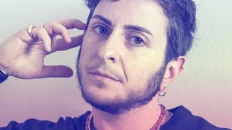 « Je n’ai pas trouvé le sommeil. Je me sentais trop vieux pour commencer une nouvelle vie » : les premiers jours en France d’Indigo Nassif, venu du Liban