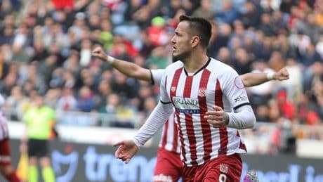 Sivasspor’dan Rey Manaj’a kadro dışı şoku
