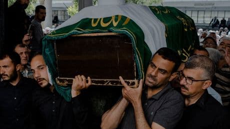 Death Toll From a Wave of Sectarian Violence in Syria Passes 100