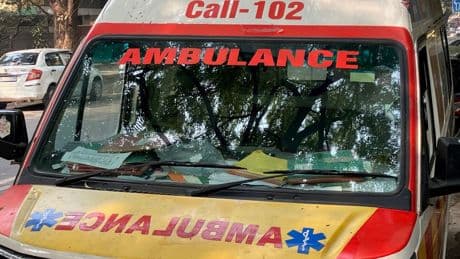 Brückeneinsturz: Tote und Verletzte bei Einsturz von Flussbrücke in Indien