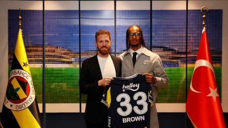 Fenerbahçe'den Archie Brown için sözleşmeye özel madde!