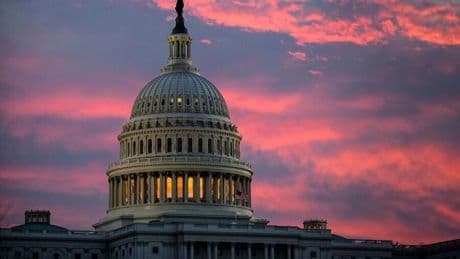 USA: US-Kongress droht mit Revolte gegen Trump: „Putins Kriegsmaschine“ mit neuen Sanktionen stoppen