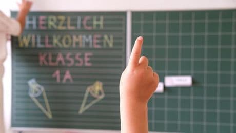 Aus der Spaß!: Schulstart in Deutschland - ausgerechnet bei Sommerhitze