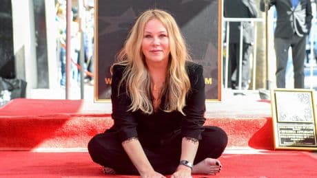 Christina Applegate (51) in het ziekenhuis met dubbele nierontsteking