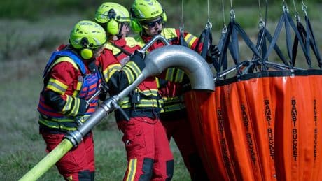 Tennenloher Forst: Katastrophenfall wegen Waldbrand ausgerufen – Neun verletzte Einsatzkräfte