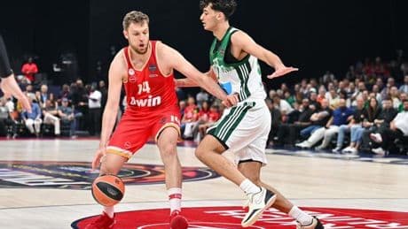Olympiacos gana la 'final' que no fue ante el Panathinaikos