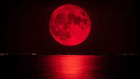 Exactly when to see the red Strawberry Moon in best show until 2043