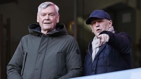 Jan Streuer (74) hoefde niet lang na te denken toen FC Twente beroep op hem deed