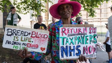 Four-point threshold for PIP could be delayed to win over Labour rebels