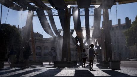 Rhône: la préfecture appelle à la "vigilance" et rappelle les "gestes simples à adopter" face à la canicule