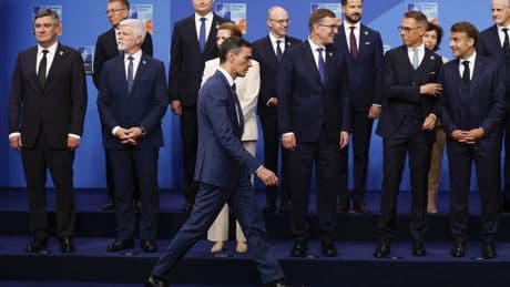 El paputchik Sánchez no defrauda ante la OTAN