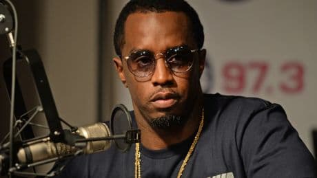 Una víctima de Diddy rompe a llorar al describir los &#039;maratones sexuales&#039; con prostitutos