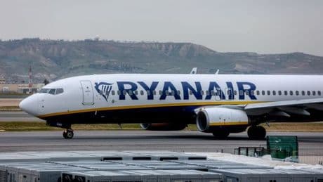 Ryanair bargain deals as autumn flight prices plummet - including £15 to Poland