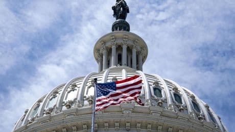 États-Unis : le Sénat adopte de justesse le méga projet de loi budgétaire de Trump