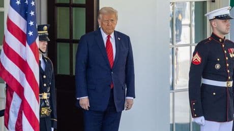 Trump anuncia un nuevo plan arancelario pero retrasa su entrada al 7 de agosto