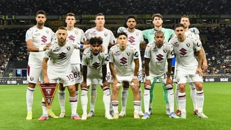 Emirhan İlkhan 'regista' olarak ilk 11'de sahaya çıktı