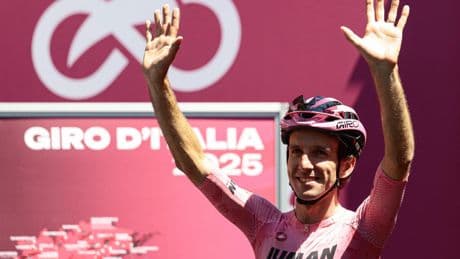 Simon Yates ou le vainqueur inattendu du Tour d’Italie 2025