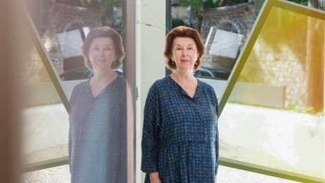 Catherine Issert, galeriste à Saint-Paul-de-Vence : « Un an après l’ouverture, on était acceptés à la FIAC »