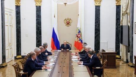 Trump y Putin se reunirán el día 15 en Alaska