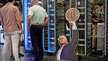 Bitcoin auf Höhenflug: Trumps Krypto-Kurs birgt Chancen und Risiken