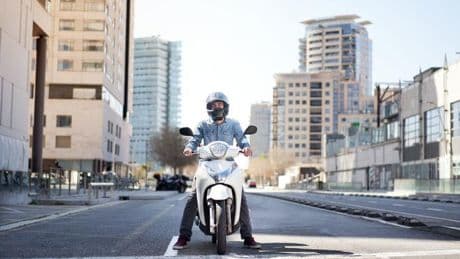 8 consejos imprescindibles para que conduzcas tu moto de forma segura