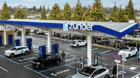 Zunder, Auro y Uber se alían para impulsar los VTC