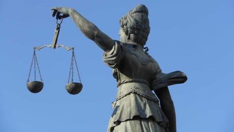 "Ce qui m'est arrivé était très injuste": un homme innocenté après 38 ans en prison au Royaume-Uni