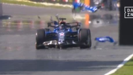 Impactante explosión del capó motor del Williams de Albon en plena clasificación