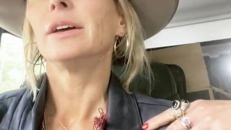 Kelley Wolf struggles to enter family home during live stream after Scott Wolf drops restraining order