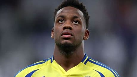 Man Utd offered Jhon Duran before ‘transfer agreement struck for £340k-a-week striker’