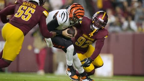 One play had fans furious at Bengals over Joe Burrow playing decision