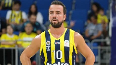 Fenerbahçe Melih Mahmutoğlu ile sözleşme uzattı!