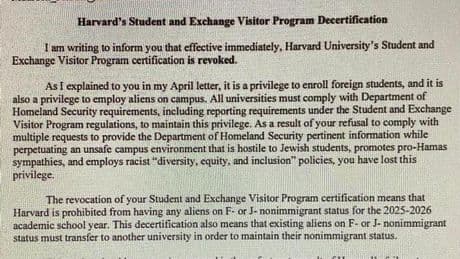 Los alumnos extranjeros de Harvard deberán transferirse a otra universidad a riesgo de perder la visa