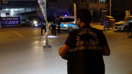 Malatya'da iş yerine silahla ateş açıldı! Bir kişi yaralandı