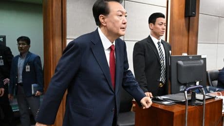 Corée du Sud : mandat d’arrêt demandé contre l’ancien président Yoon, accusé d’insurrection et d’abus de pouvoir