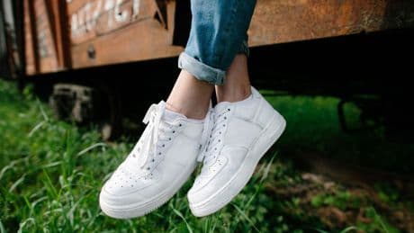 Schuhtrend: Vegane Sneaker-Trends: Diese Schuhe kommen ohne Leder aus